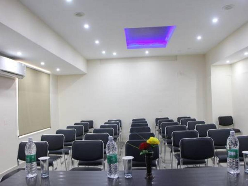 Sm Regency Kochi ภายนอก รูปภาพ