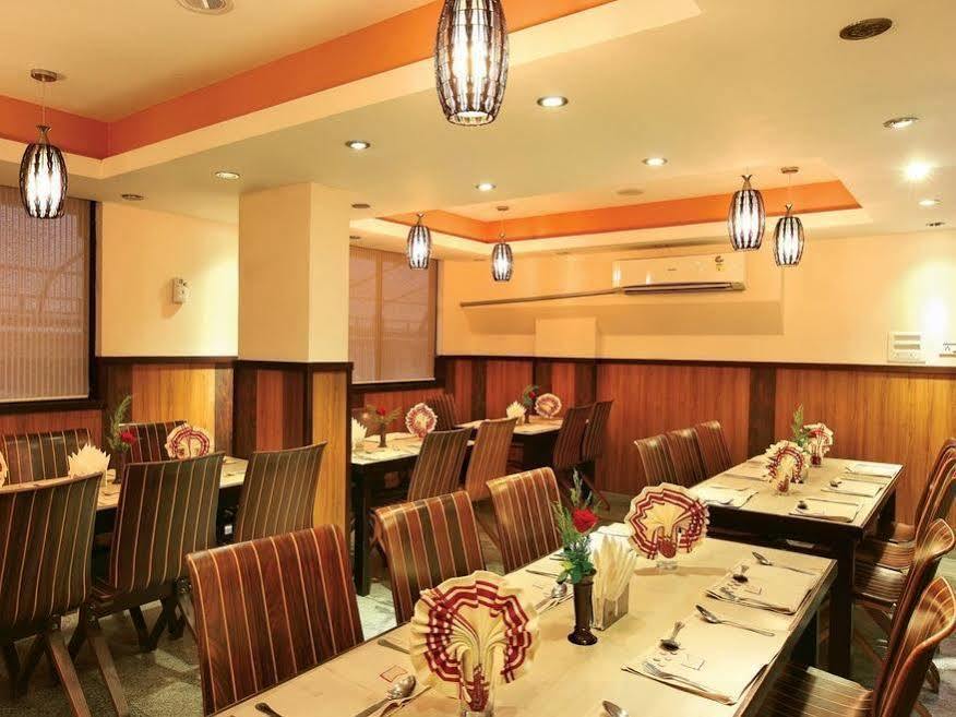 Sm Regency Kochi ภายนอก รูปภาพ
